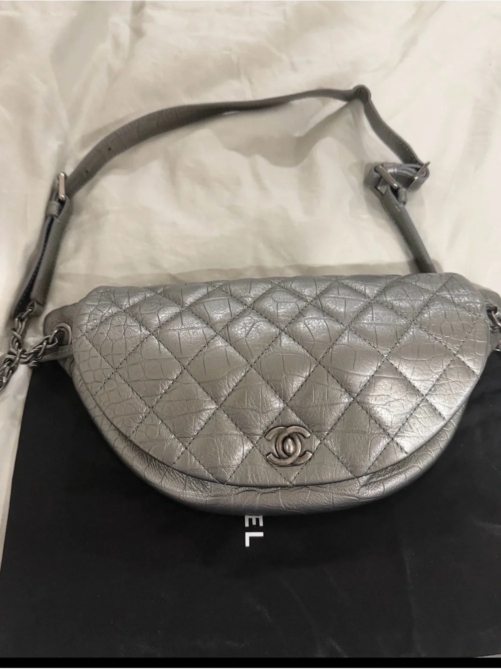 CHANEL Metallic Silver Quilted Leather Crossbody Bag